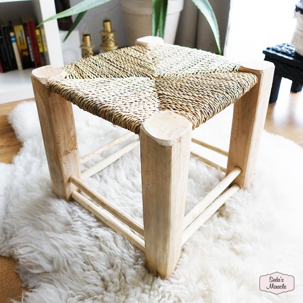 Handmade Moroccan seagrass stool, medium