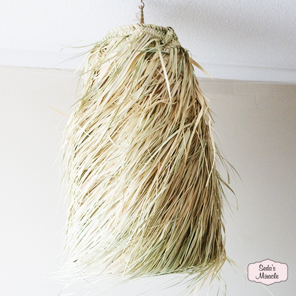 Handmade Moroccan Alsa palm leaf lamp