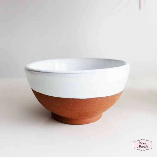 handgemaakte-marokkaanse-selia-kom-schaal-van-aardewerk-terracotta-wit 2 Marokkaanse Selia kom