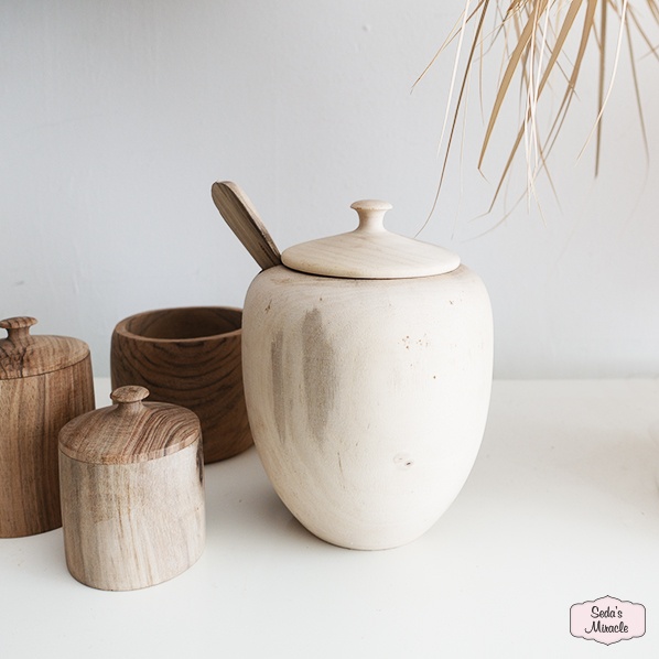 Marokkaanse houten pot / soupiere van walnoot hout