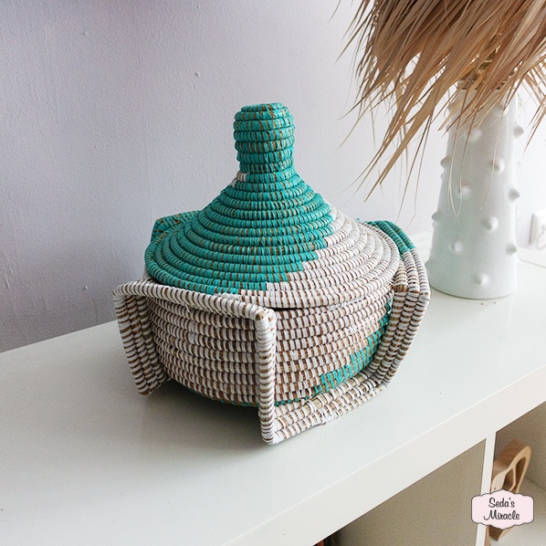 Afrikaanse Buntu mand, wit turquoise