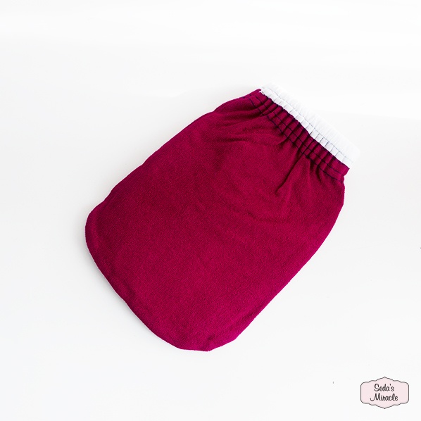 Hammam scrub handschoen of kessa glove, roze