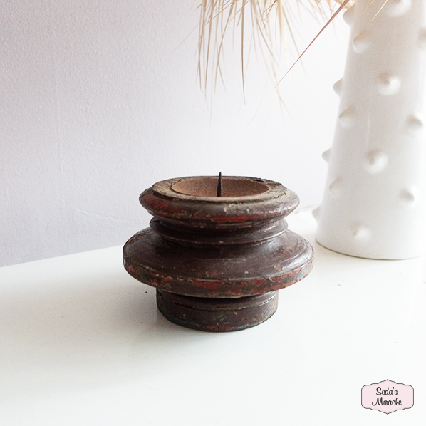 handgemaakt-vintage-fair-trade-houten-indra-kandelaar-uit-india 2 Vintage Indra kandelaar