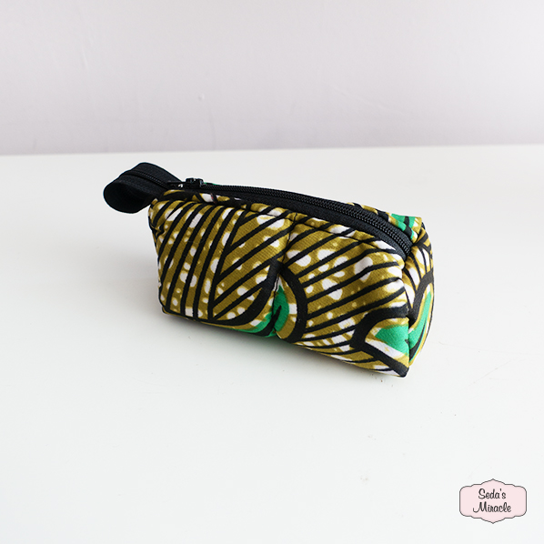 Afrikaanse Makira portemonnee/lippenstift tasje, groen zwart wit