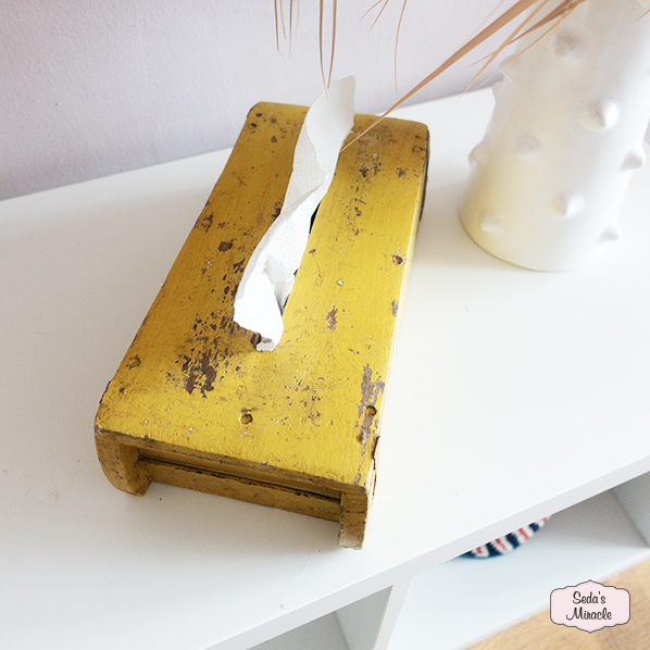 Vintage houten tissue box, geel